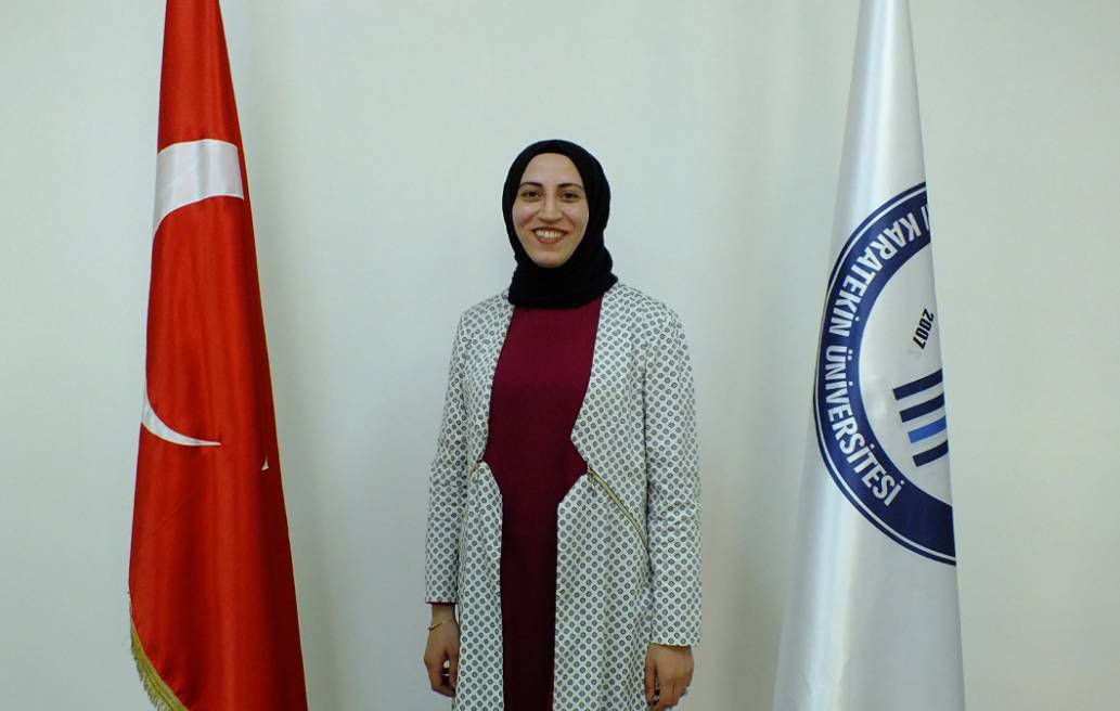 Esra Sağdıç